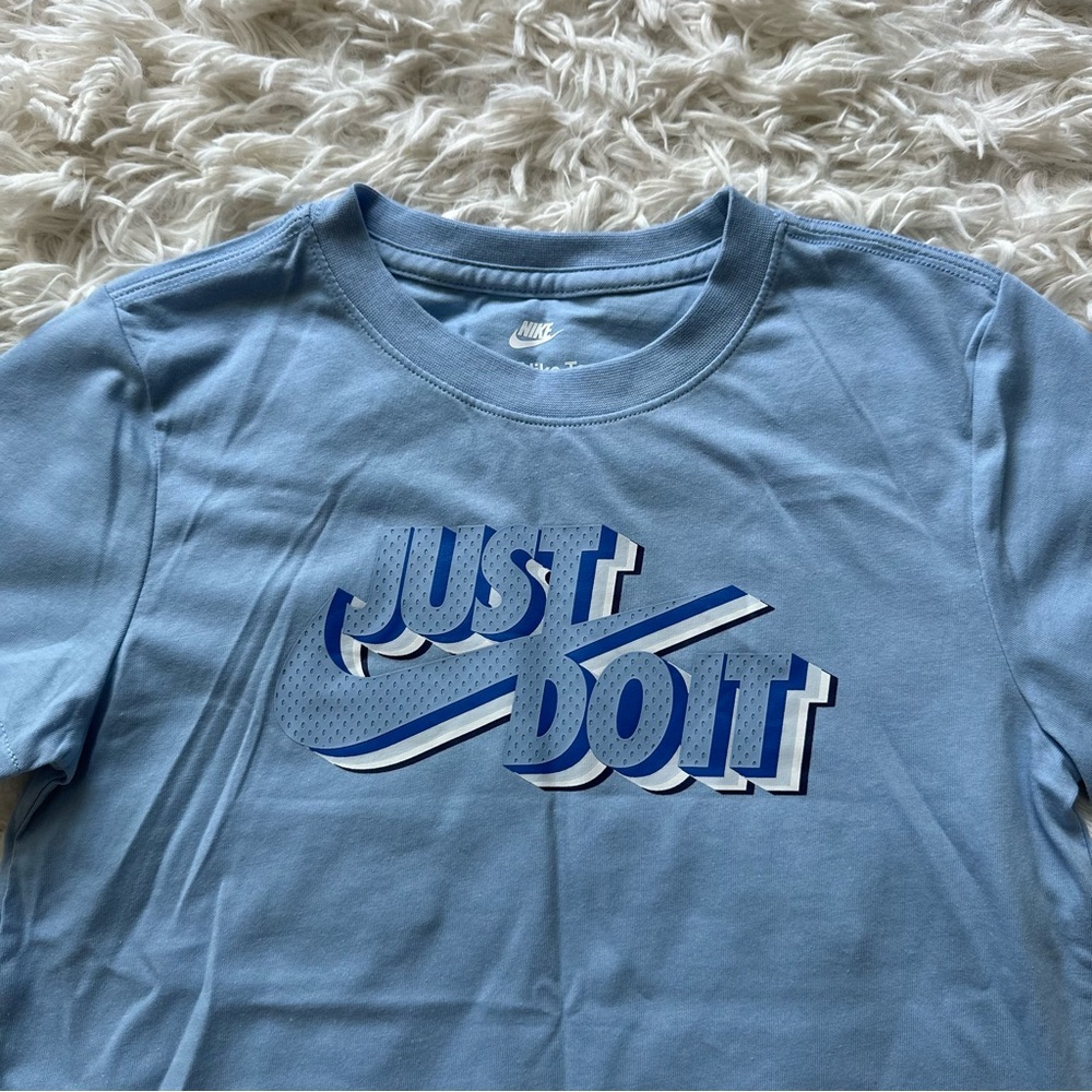 Nike Tees Bundle Of Two New With Tags Size 7 - Picture 7 of 8